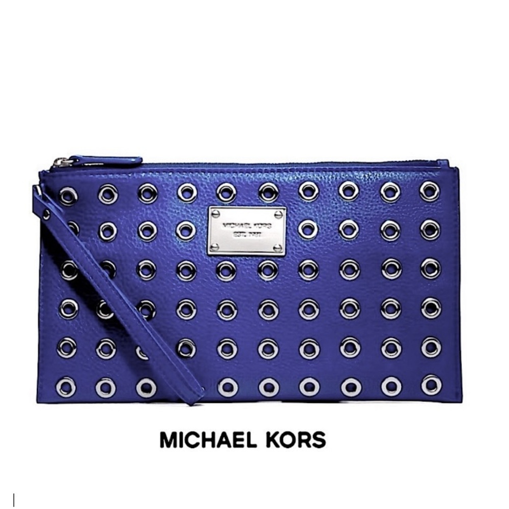 NWT Michael Kors Large Jet Set Grommet Zip Clutch